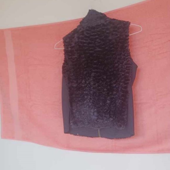 Bianca Nygard Furry Vest Size Small - Picture 3 of 4